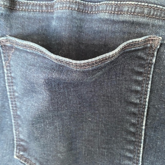 - Chico’s Capri Cotton Blend Front Faux Pockets - Picture 8 of 8